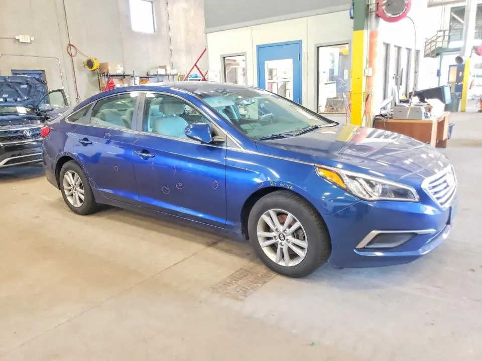 2016 HYUNDAI SONATA SE  
