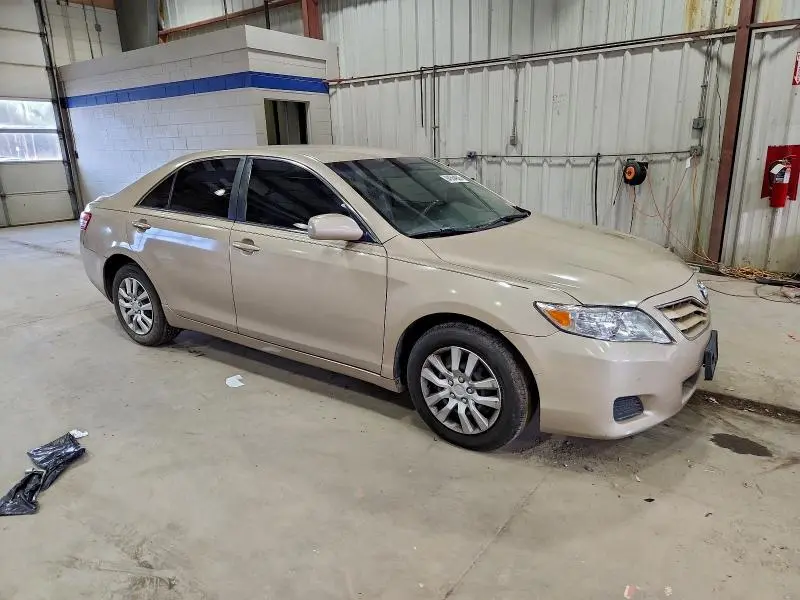 2011 TOYOTA CAMRY BASE  