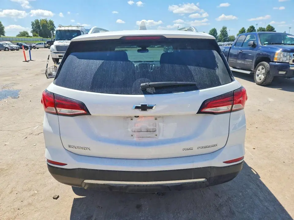2022 CHEVROLET EQUINOX PREMIER  