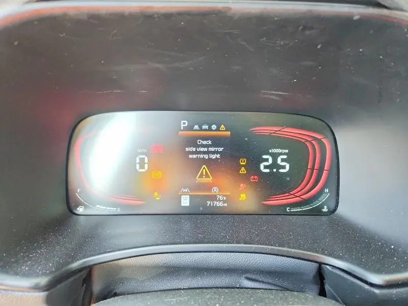 2023 KIA SOUL LX  