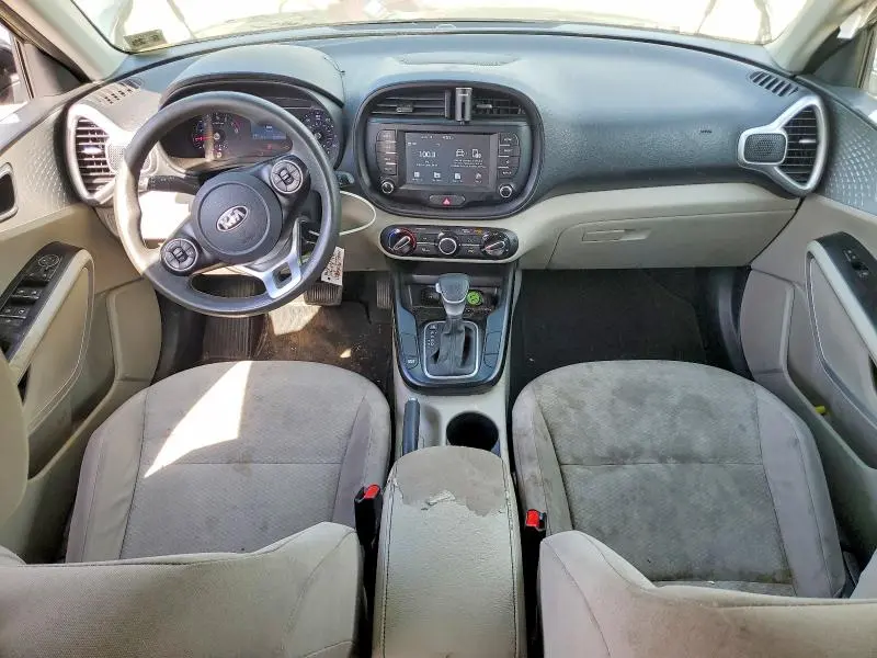 2021 KIA SOUL LX  