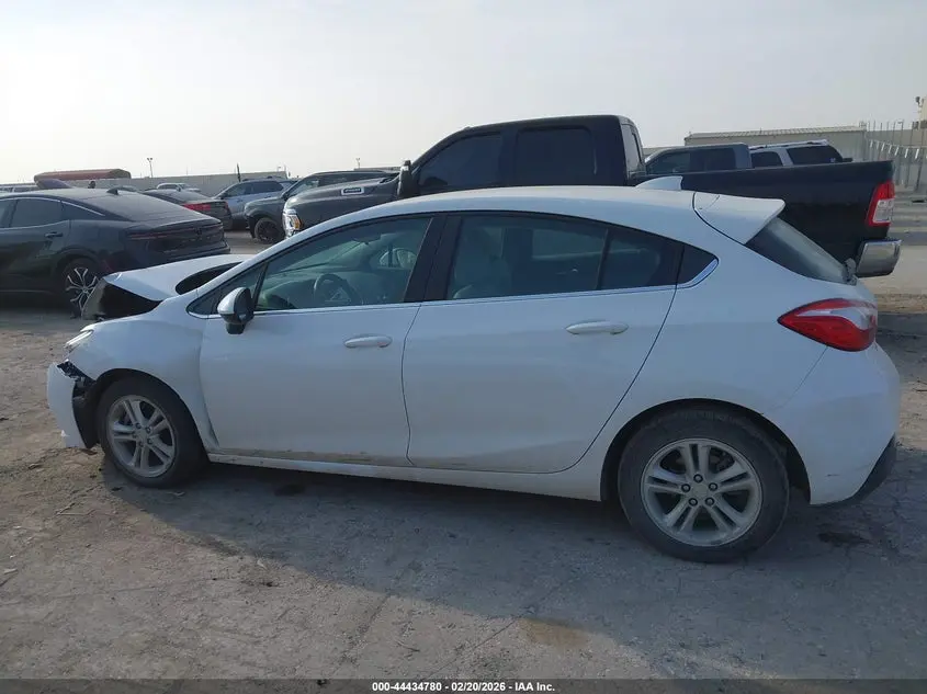 2018 CHEVROLET CRUZE LT AUTO