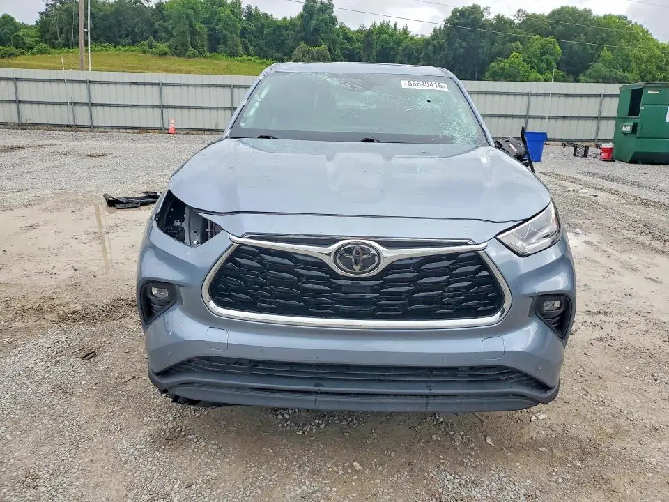 2021 TOYOTA HIGHLANDER LIMITED  