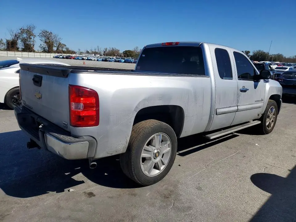 2012 CHEVROLET SILVERADO C1500 LT  