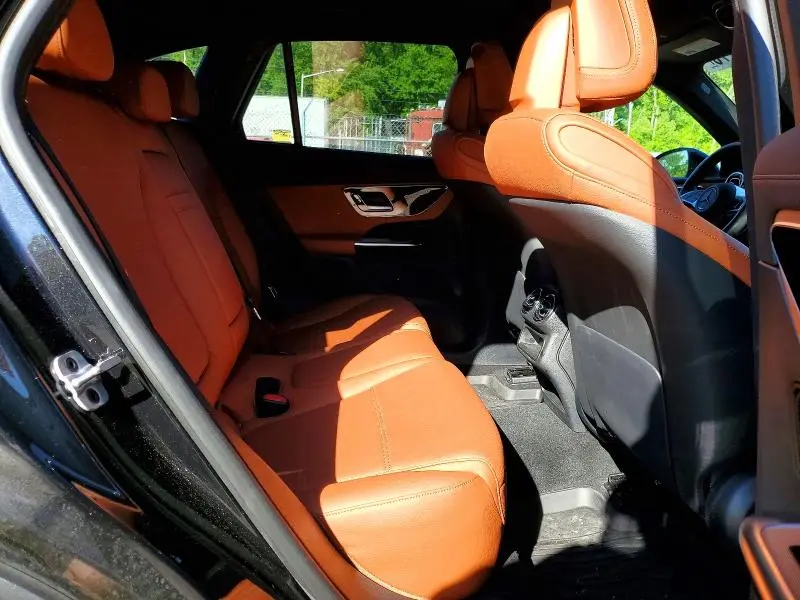 2024 MERCEDES-BENZ GLC 300 4MATIC  