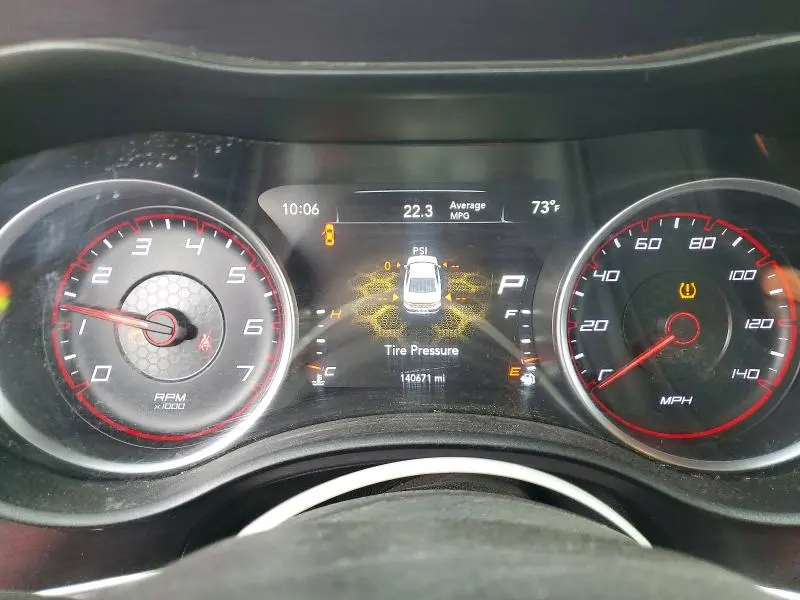 2015 DODGE CHARGER SE  