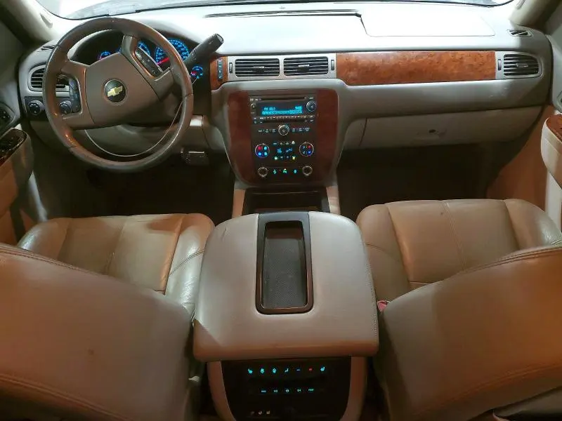 2013 CHEVROLET SUBURBAN K1500 LT  