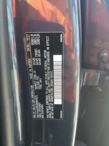 2022 VOLVO XC90 T6 MOMENTUM  