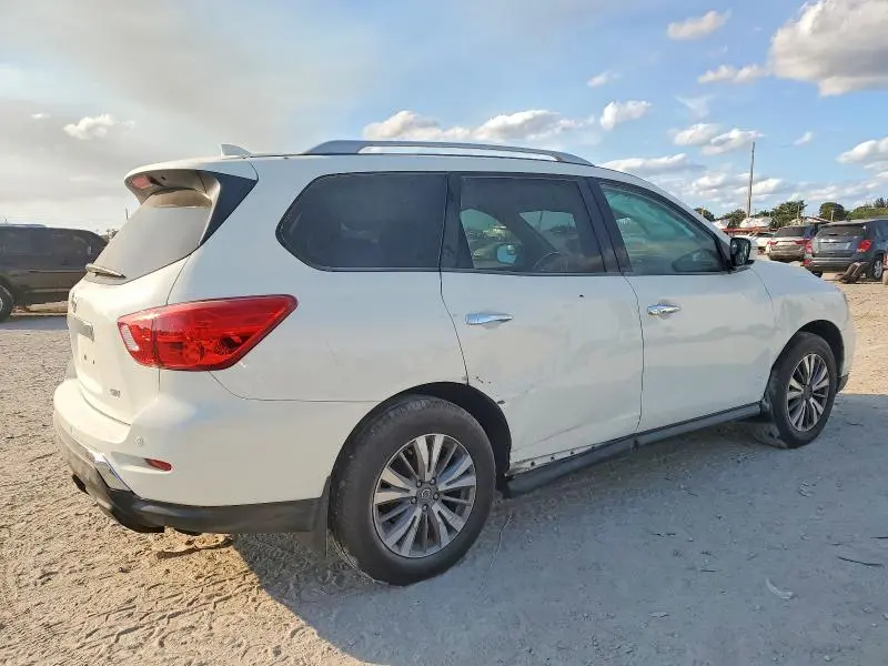 2020 NISSAN PATHFINDER SV  