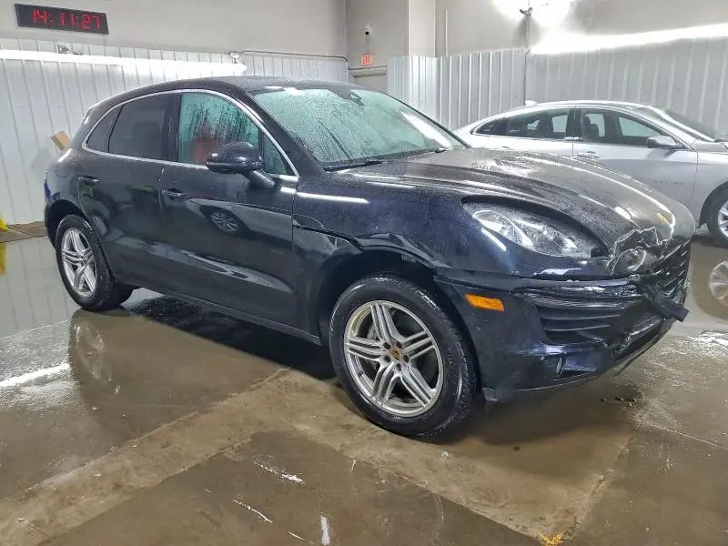2015 PORSCHE MACAN S  