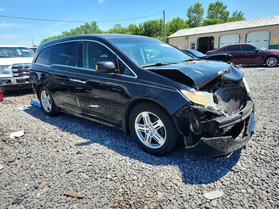 2011 HONDA ODYSSEY TOURING  