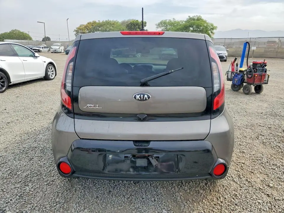 2016 KIA SOUL +  