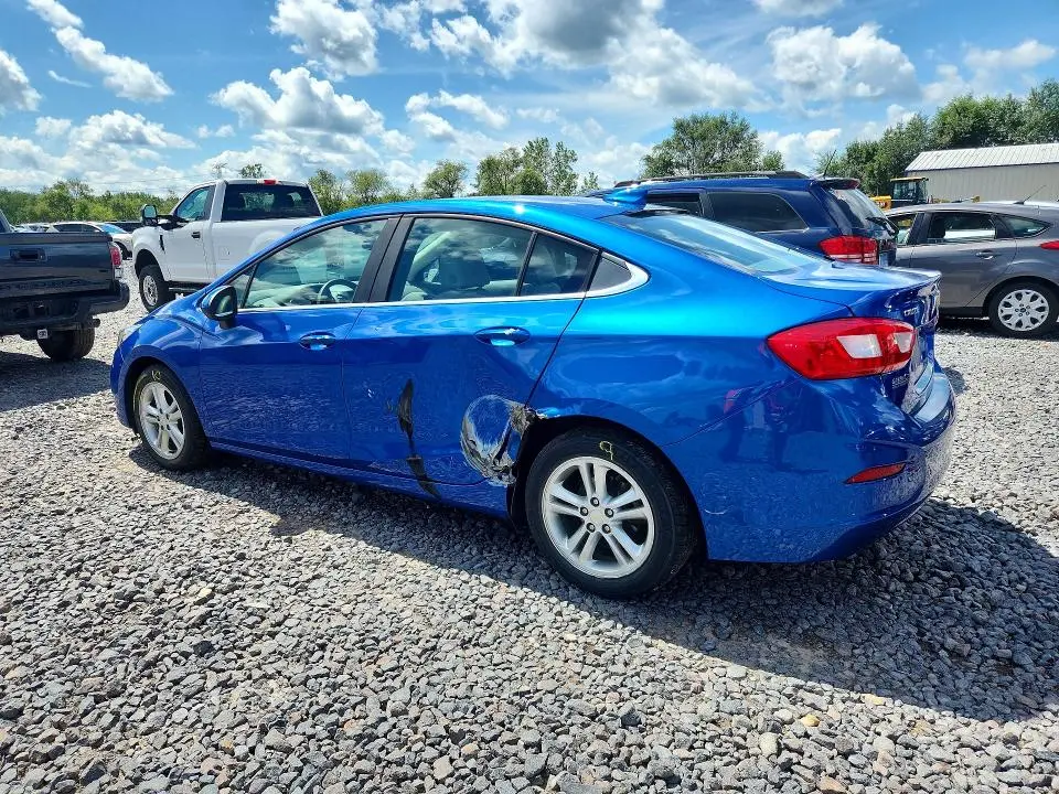 2017 CHEVROLET CRUZE LT  
