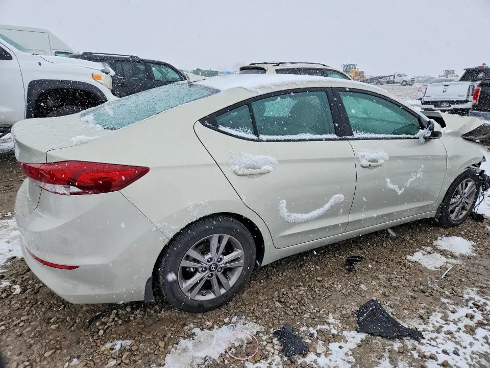 2018 HYUNDAI ELANTRA SEL  