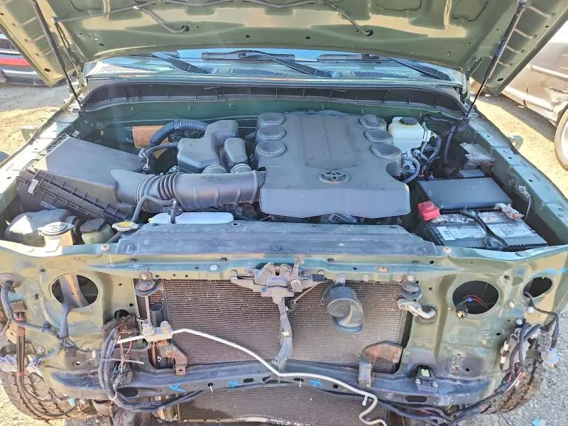 2014 TOYOTA FJ CRUISER BASE  