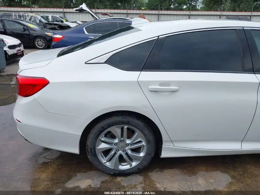 2018 HONDA ACCORD LX