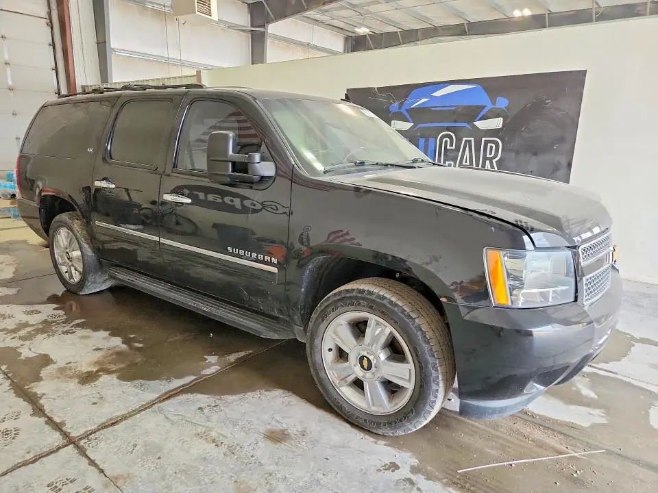 2013 CHEVROLET SUBURBAN K1500 LTZ  