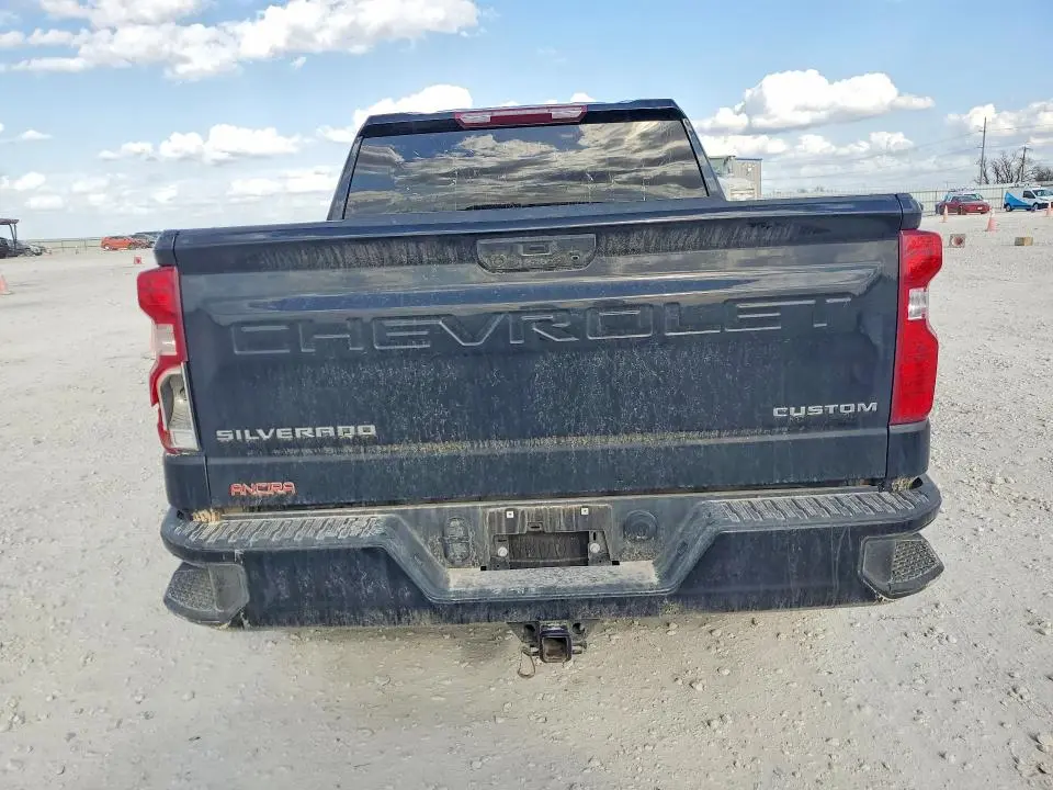 2024 CHEVROLET SILVERADO C1500 CUSTOM  