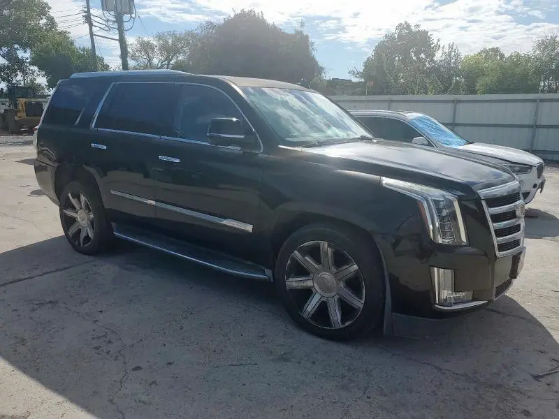 2015 CADILLAC ESCALADE LUXURY  