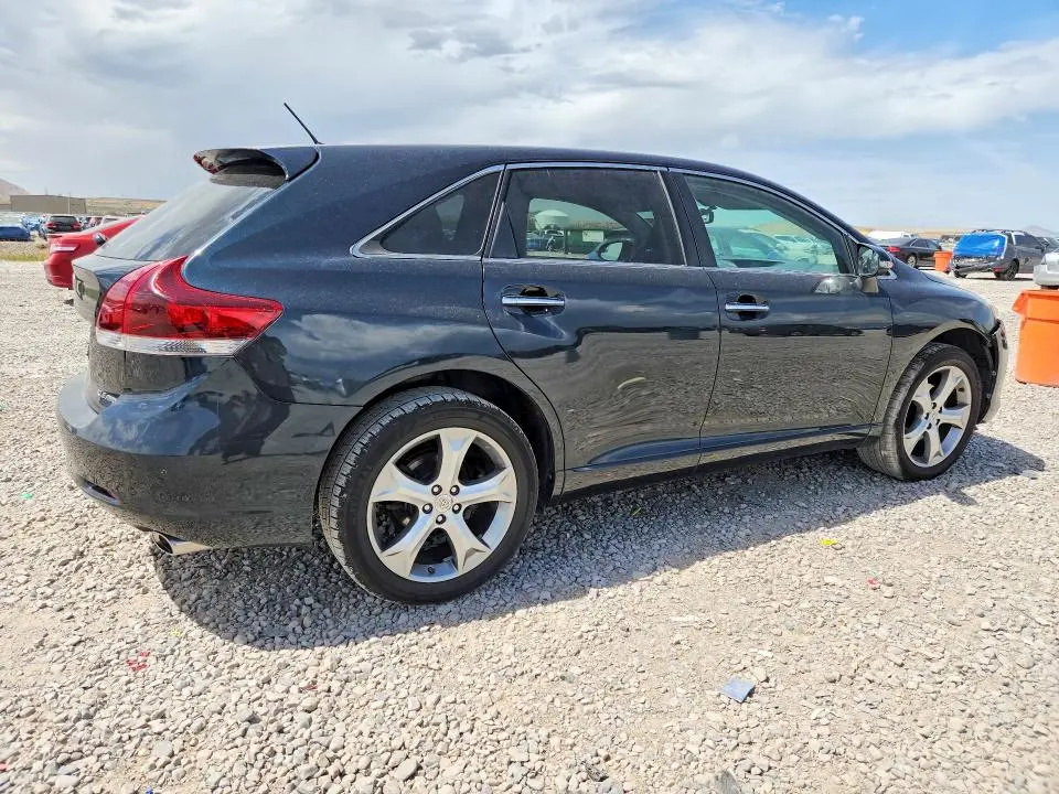 2013 TOYOTA VENZA XLE  