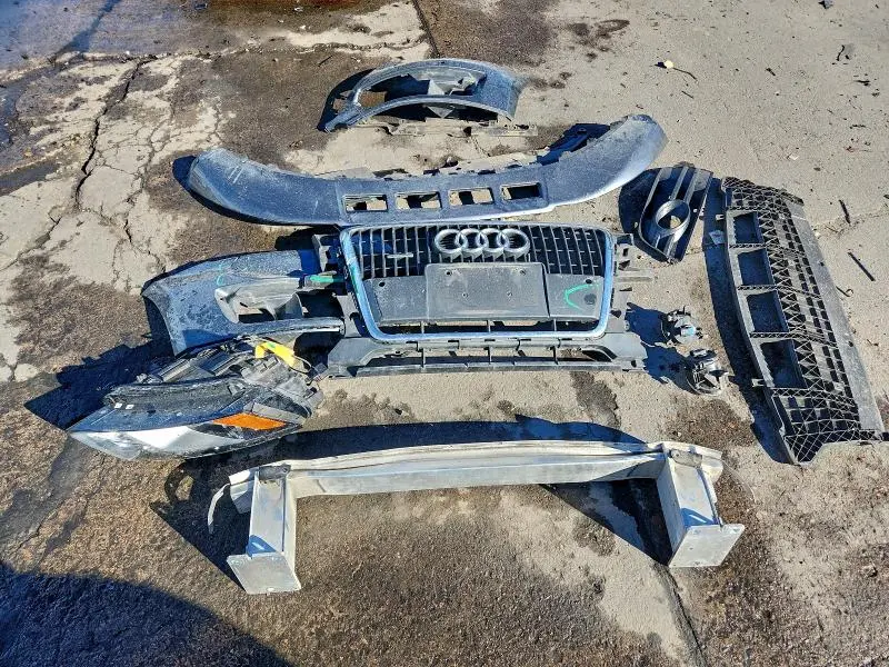 2012 AUDI Q5 PREMIUM PLUS  