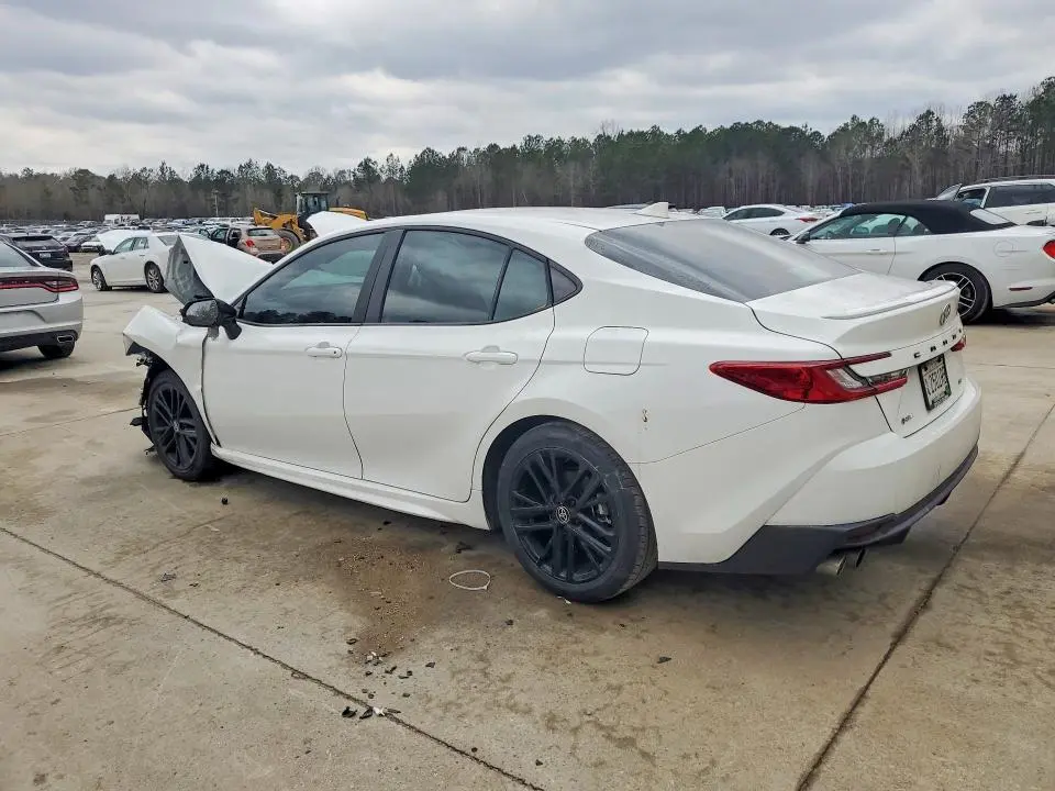 2025 TOYOTA CAMRY XSE  