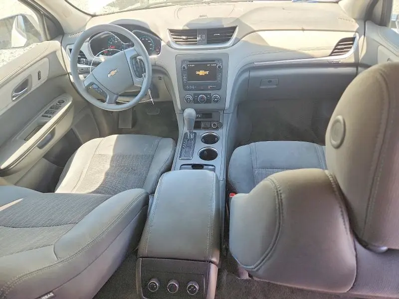 2017 CHEVROLET TRAVERSE LS  