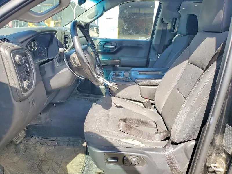 2019 CHEVROLET SILVERADO C1500 LT  