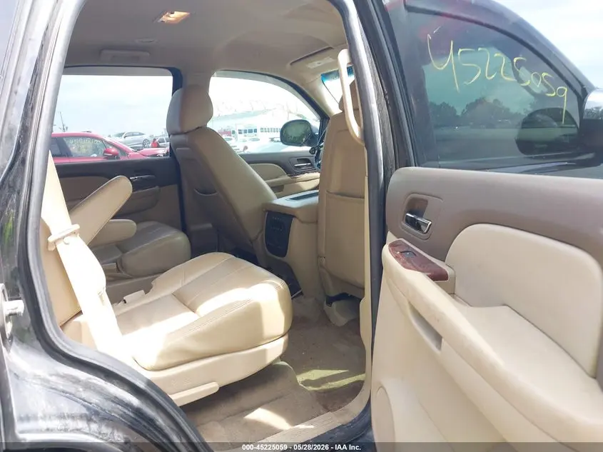 2010 CHEVROLET TAHOE LT