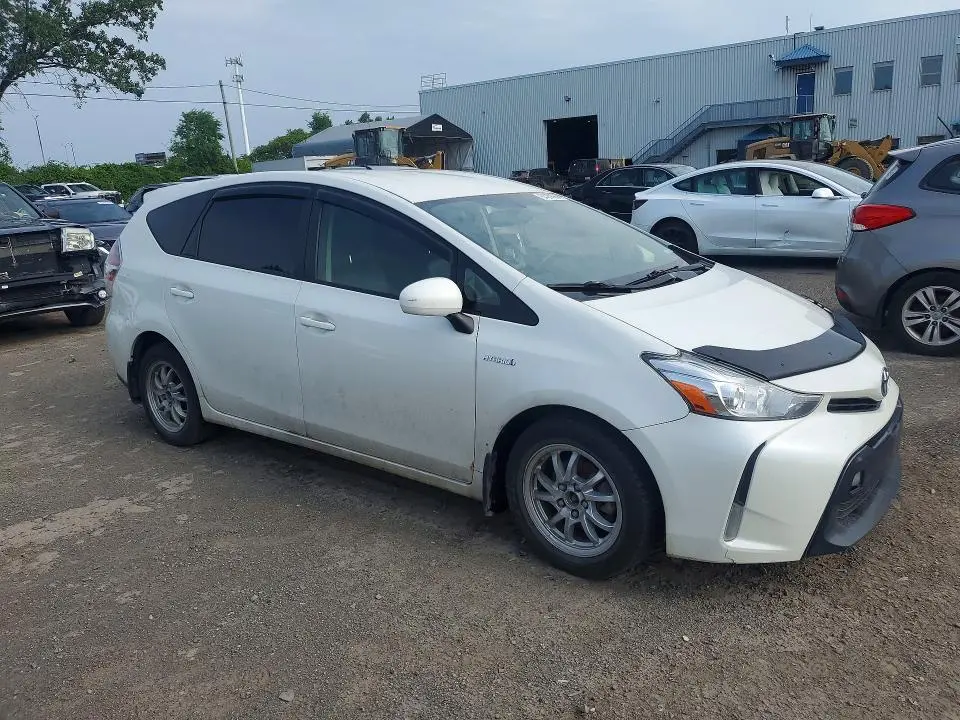 2017 TOYOTA PRIUS V TWO  