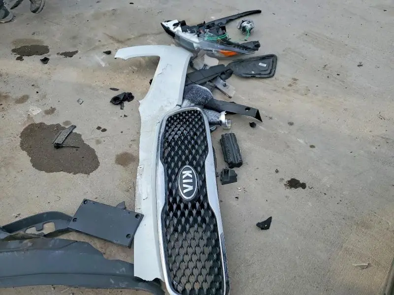 2017 KIA SORENTO LX V6  