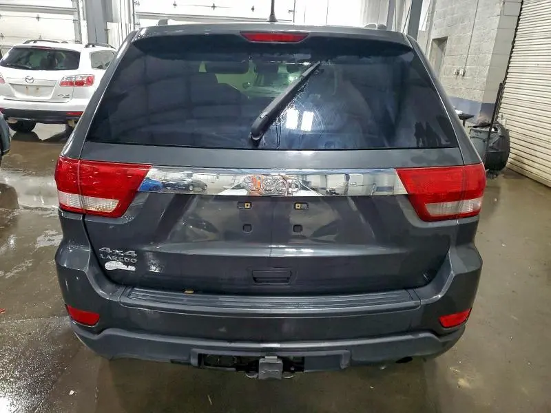 2011 JEEP GRAND CHEROKEE LAREDO  