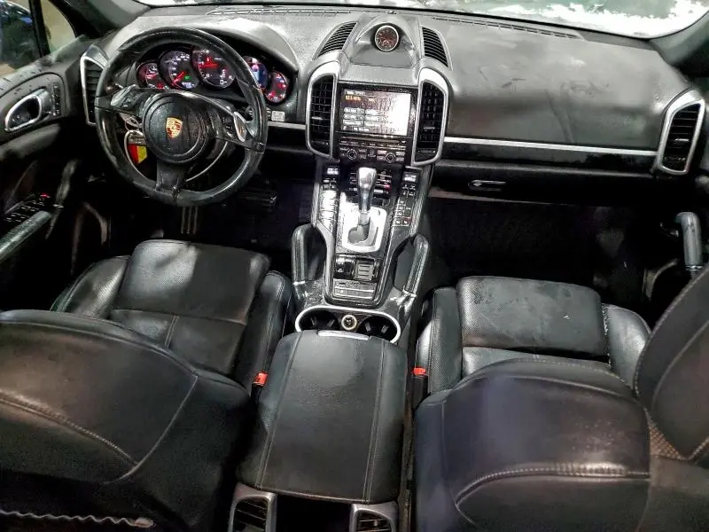 2014 PORSCHE CAYENNE   