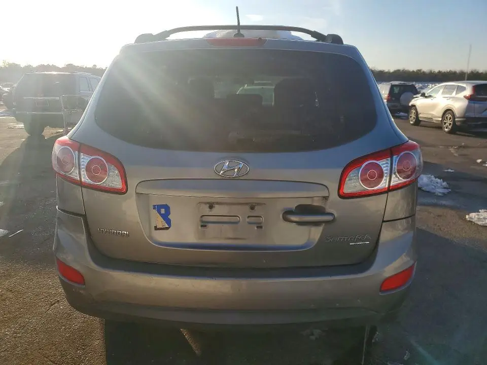 2011 HYUNDAI SANTA FE GLS  