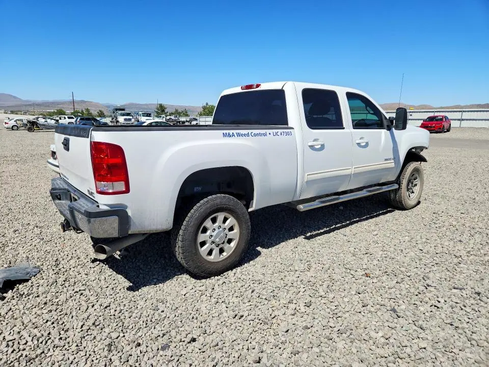 2012 GMC SIERRA K2500 SLT  
