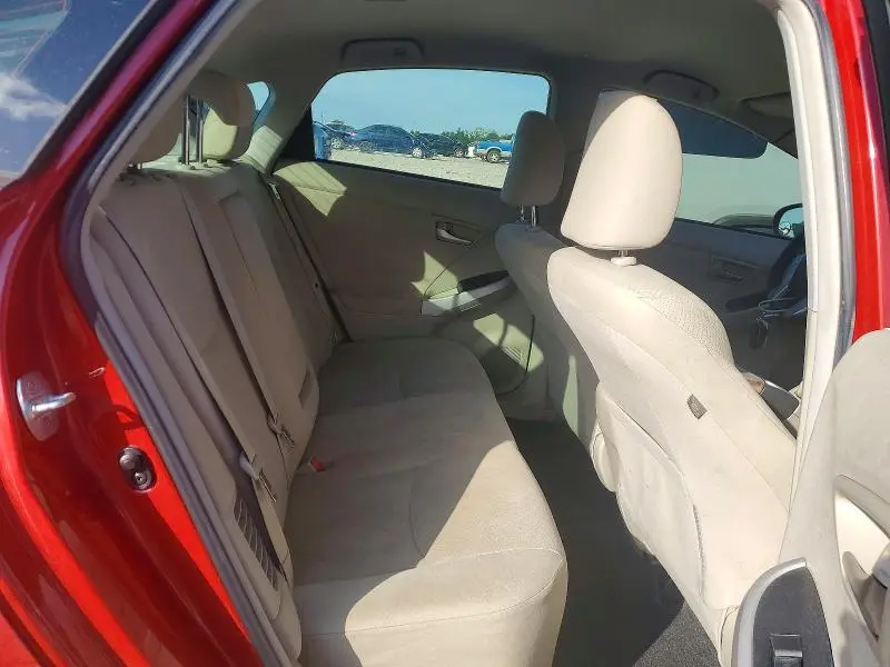 2013 TOYOTA PRIUS THREE  