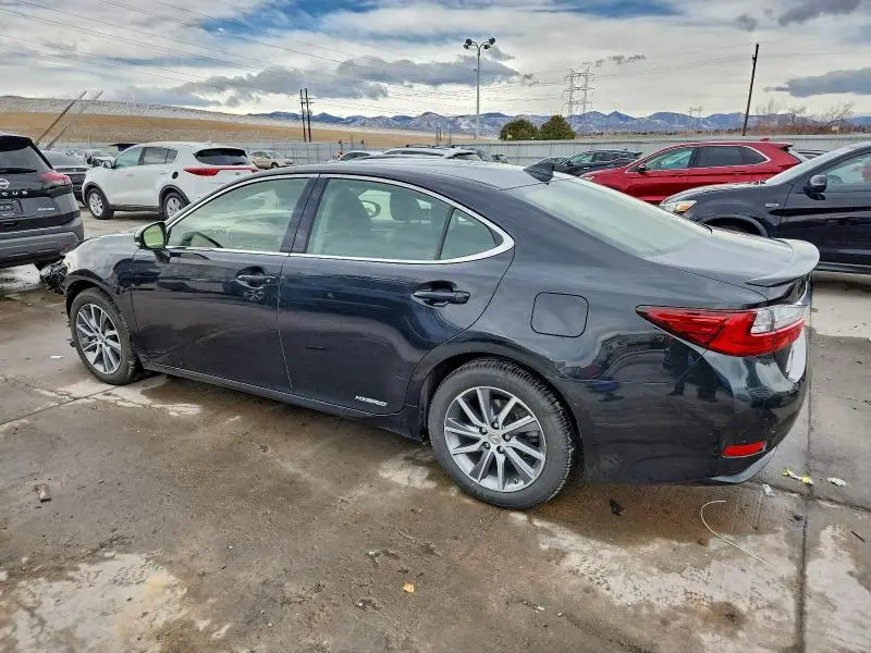 2016 LEXUS ES 300H  