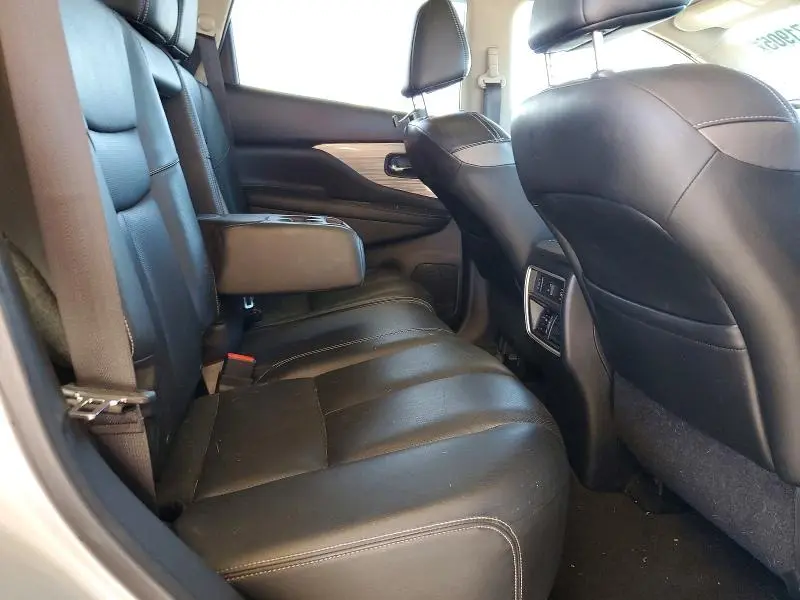 2016 NISSAN MURANO S  