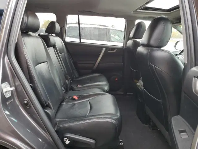 2012 TOYOTA HIGHLANDER BASE  