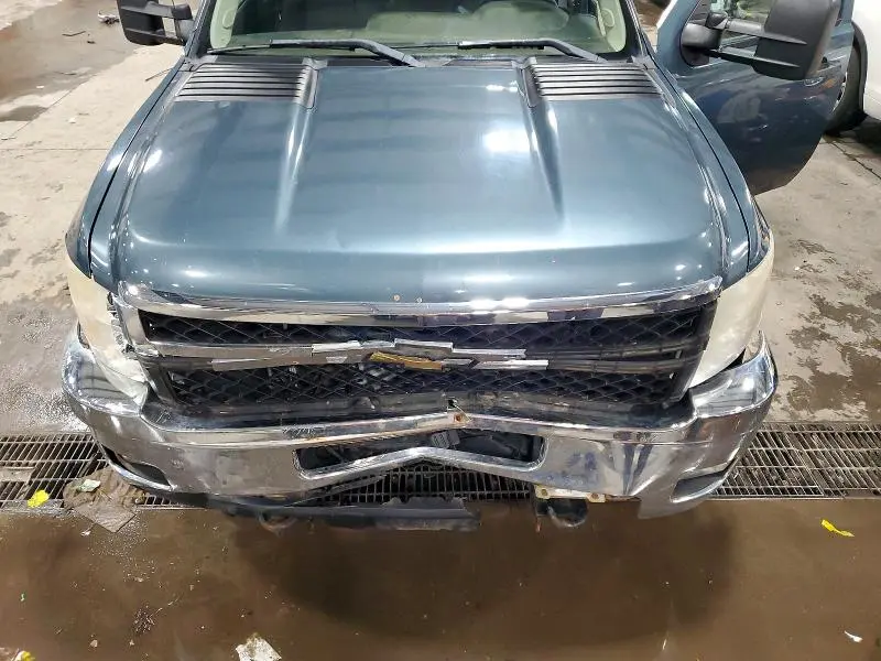 2011 CHEVROLET SILVERADO K3500 LT  