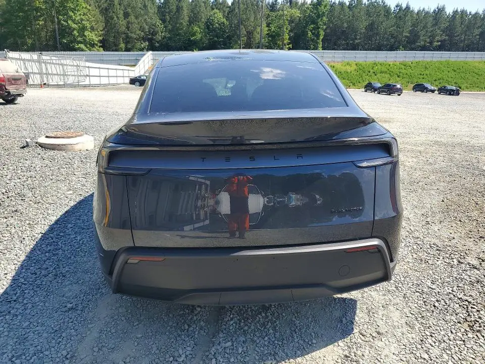 2026 TESLA MODEL Y   