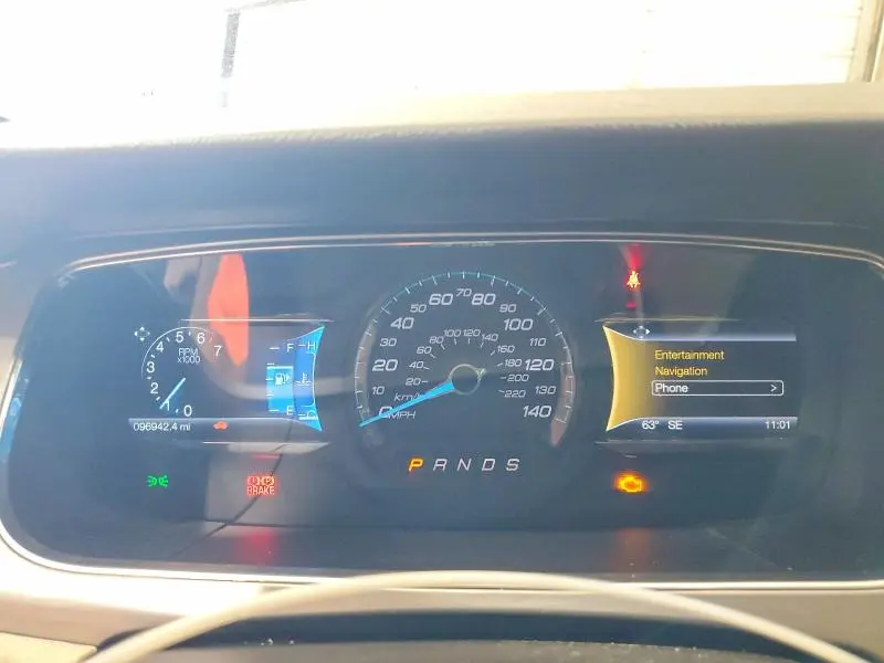 2016 FORD TAURUS SEL  
