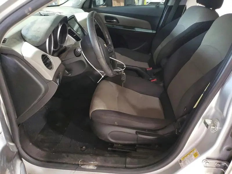 2013 CHEVROLET CRUZE LS  