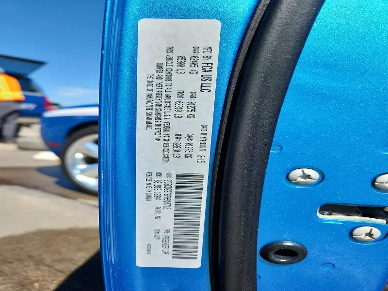 2015 DODGE CHALLENGER SXT PLUS  