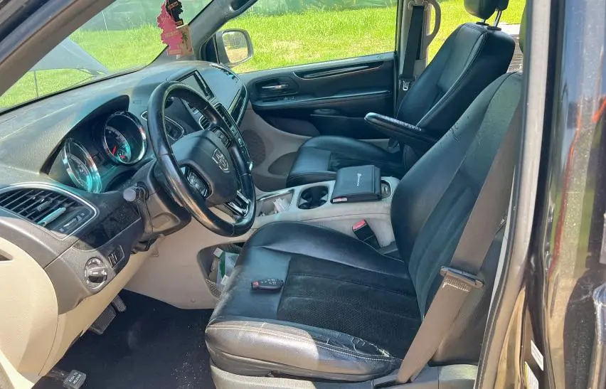 2017 DODGE GR CARAVAN  