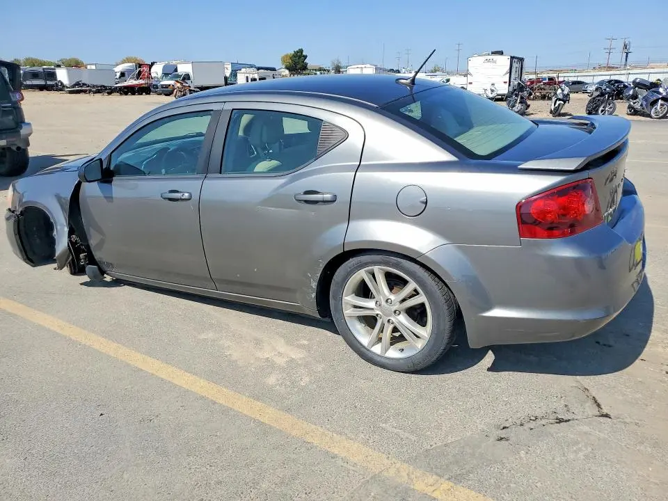 2013 DODGE AVENGER SE  