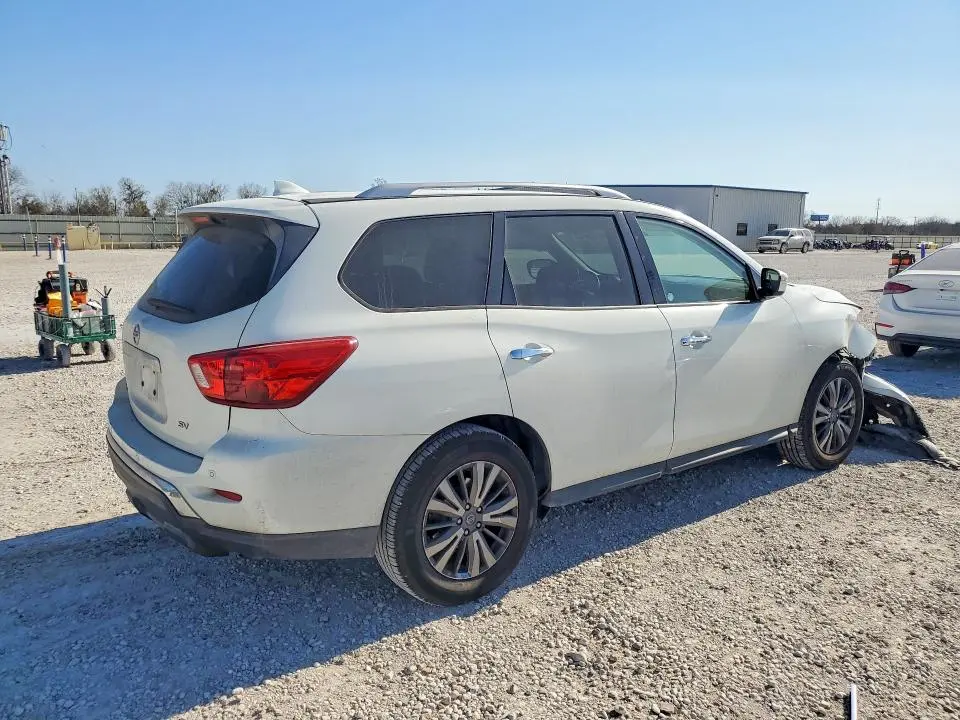 2019 NISSAN PATHFINDER S  
