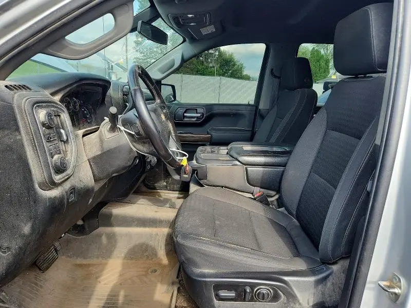 2021 CHEVROLET SILVERADO K1500 LT  