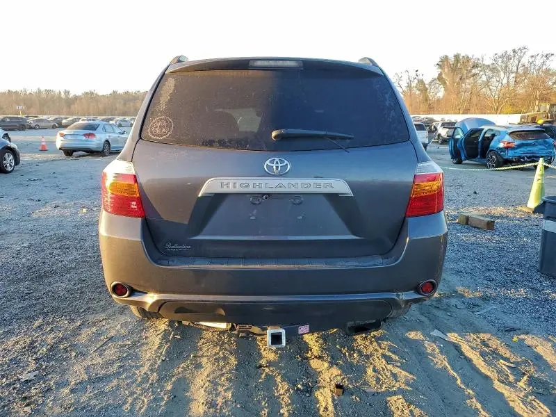 2010 TOYOTA HIGHLANDER   