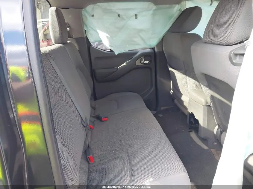 2012 NISSAN FRONTIER SV